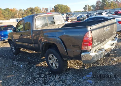 2013 Toyota Tacoma Prerunner from USA, damaged, VIN 5TFTX4GN5DX026530